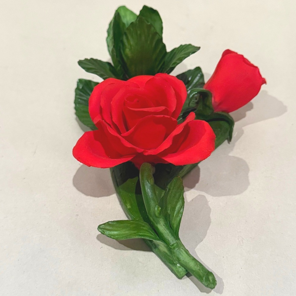 Fabar Capodimonte Red Roses Porcelain Flower Figurine Made in Italy Hand Made